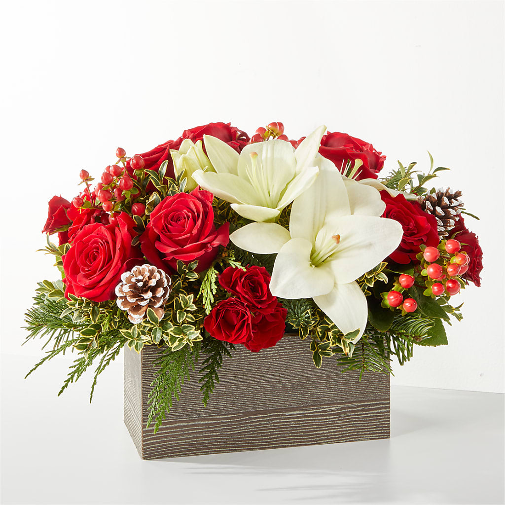 Snowy Wonderland Bouquet – Attitudes-n-designs, Houma LA