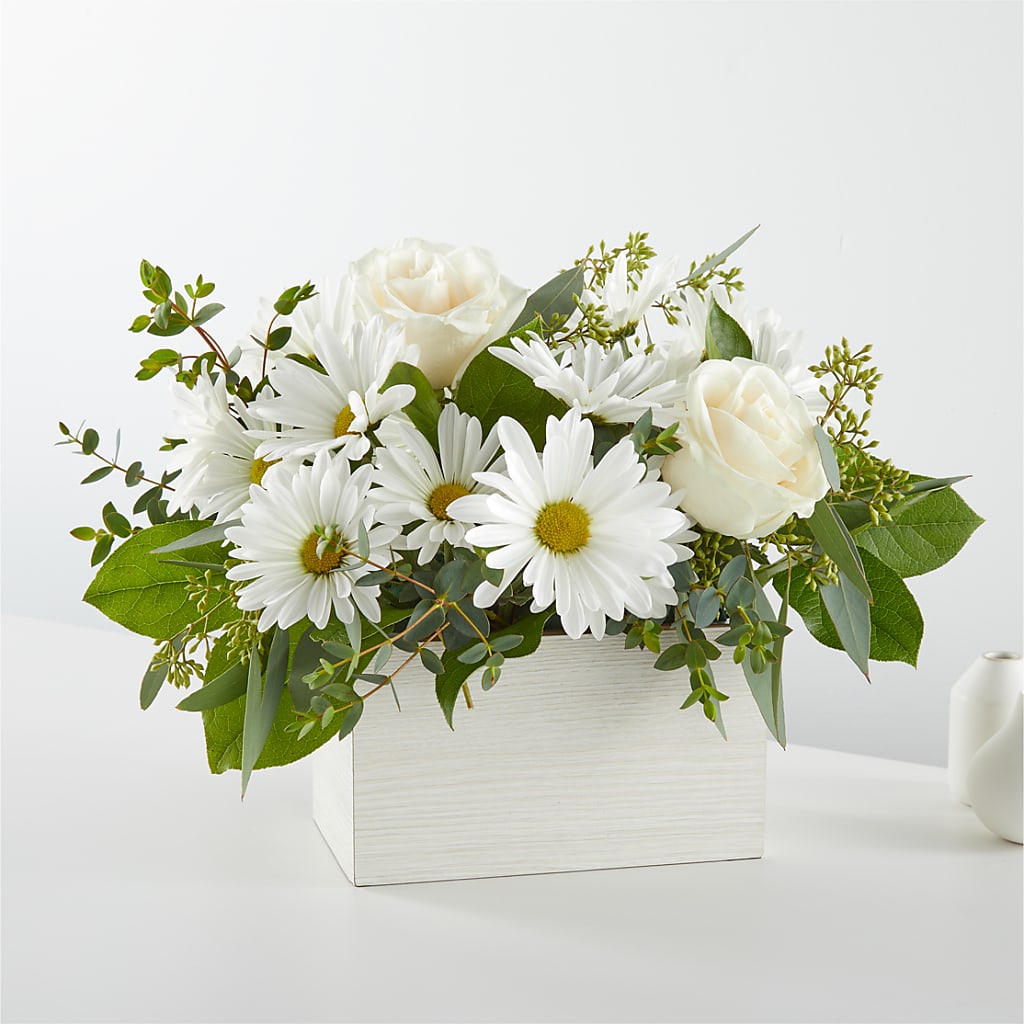 Fresh Linen Box Bouquet – Attitudes-n-designs, Houma LA