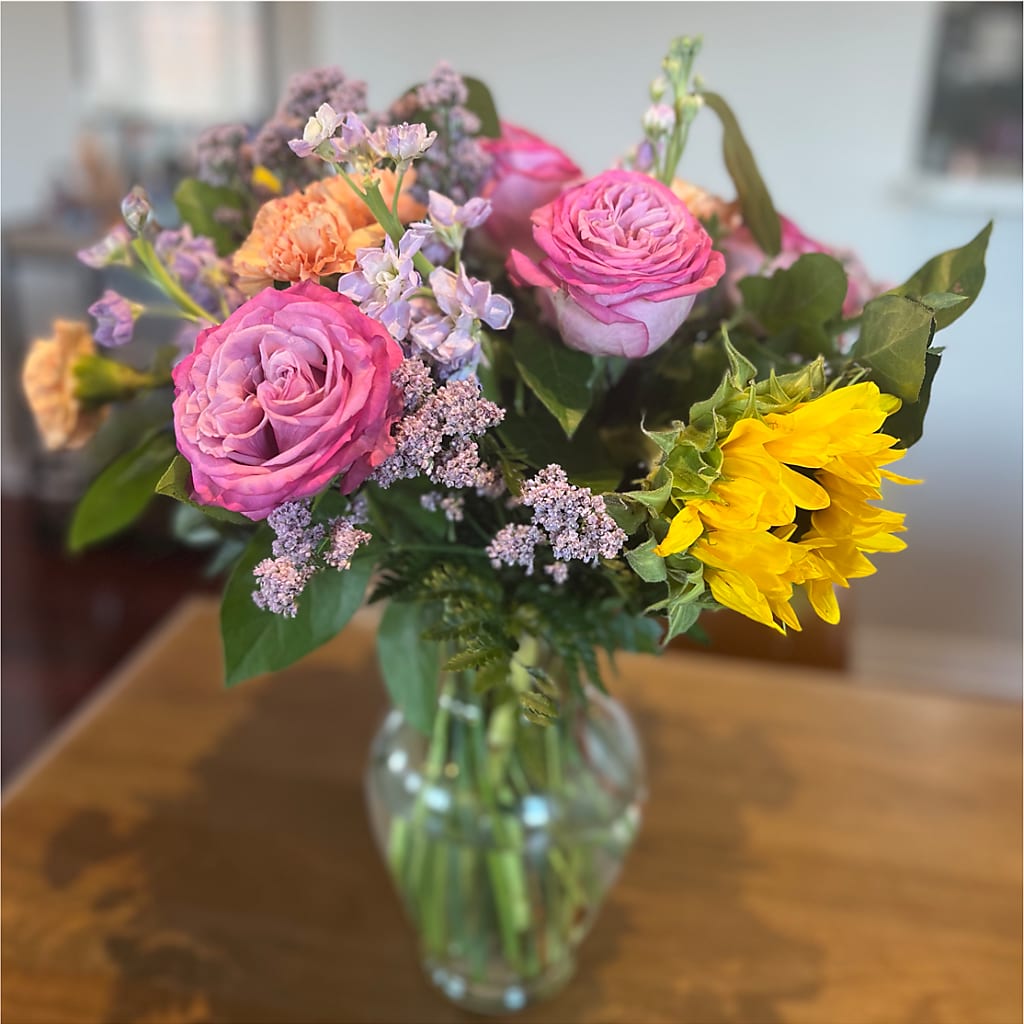 Yellow Brick Road Bouquet – Attitudes-n-designs, Houma LA