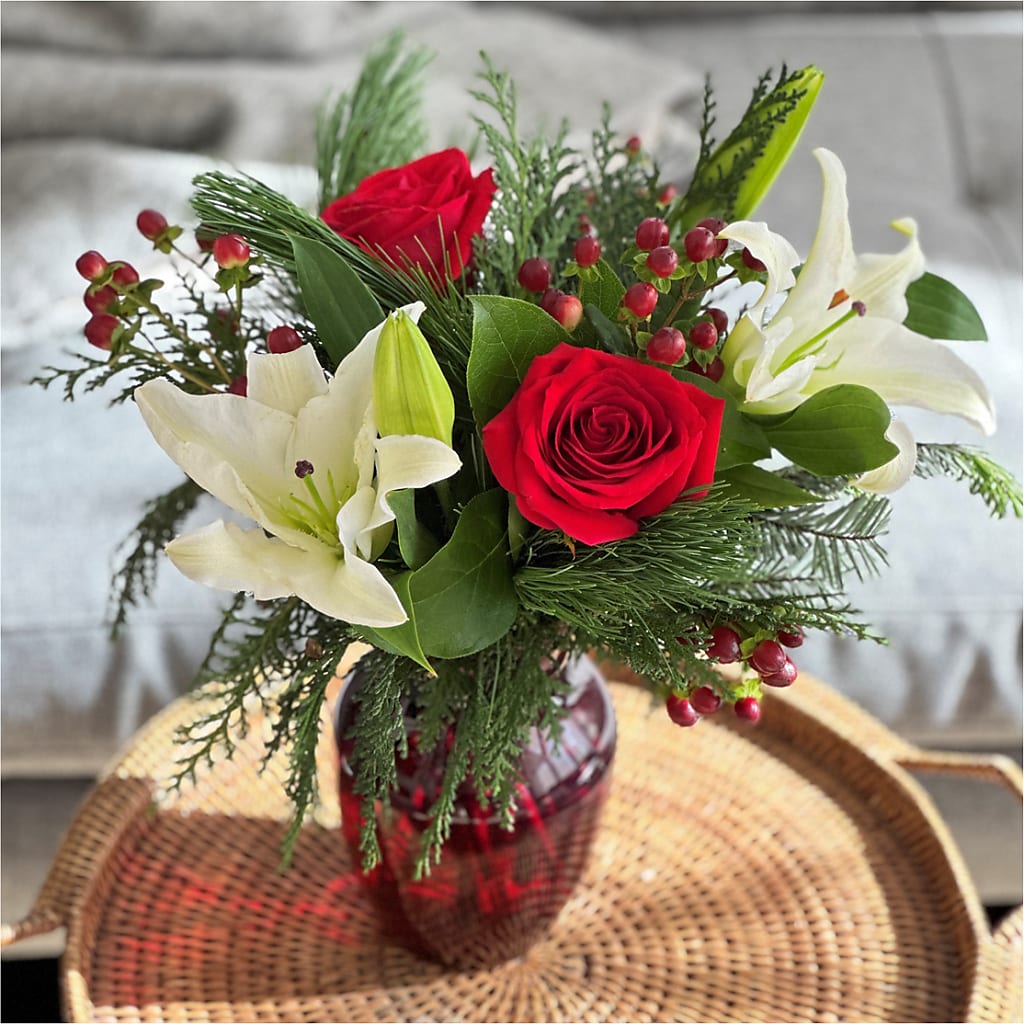 Evergreen Delight Bouquet –  Attitudes-n-designs, Houma LA