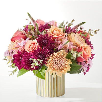 Berry Cobbler Bouquet with Ivory Vase –  Attitudes-n-designs, Houma LA